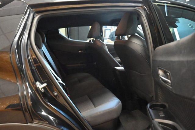 TOYOTA C-HR 1.8 Hybrid GR SPORT 2WD E-CVT AUTOCARRO NAVI FULL!
