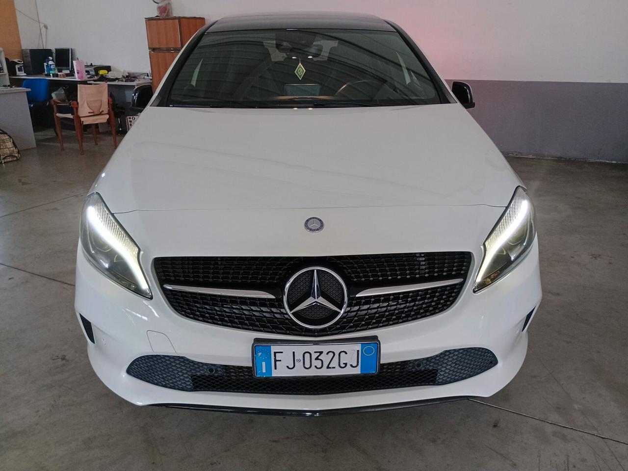 Mercedes-benz A 200 d Automatic Business