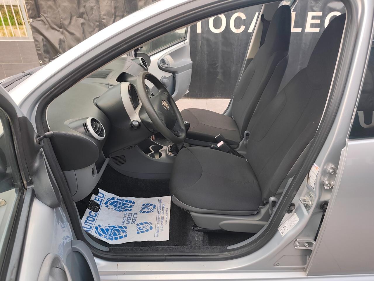 Toyota Aygo 1.0 BENZINA