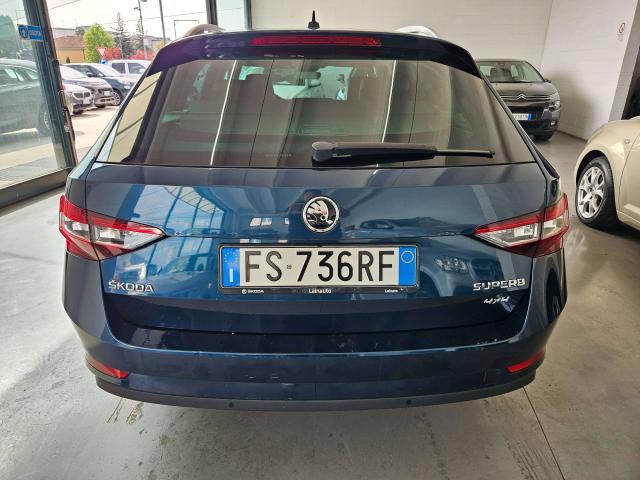 Skoda Superb Wagon 2.0 tdi Laurin 4x4 TAGLIANDI CERTIFICATI