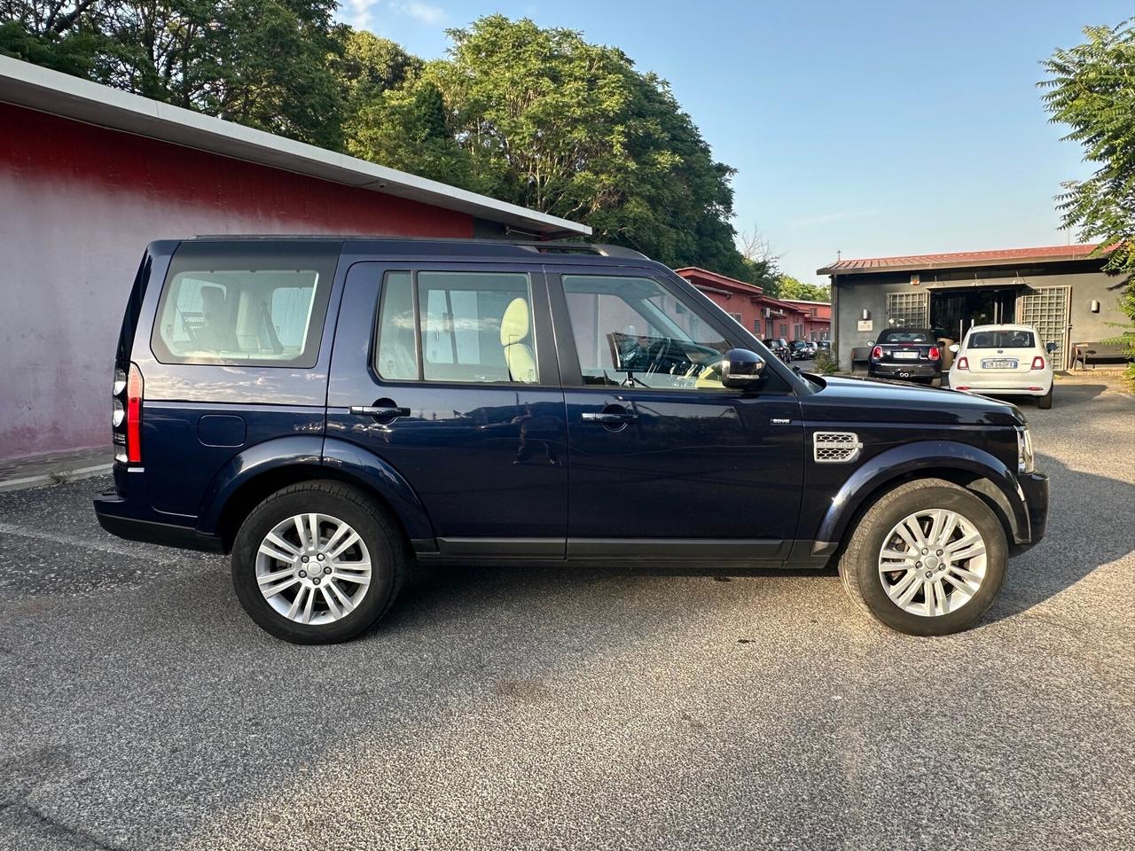 Land Rover Discovery 3.0 SDV6 249CV HSE Service Ufficiali Land Rover 7 posti Permute Rate e Poss. Finanziamenti