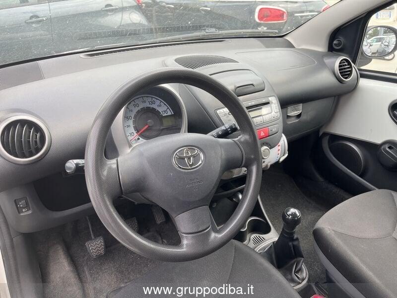 Toyota Aygo I 2012 5p 1.0 Active connect