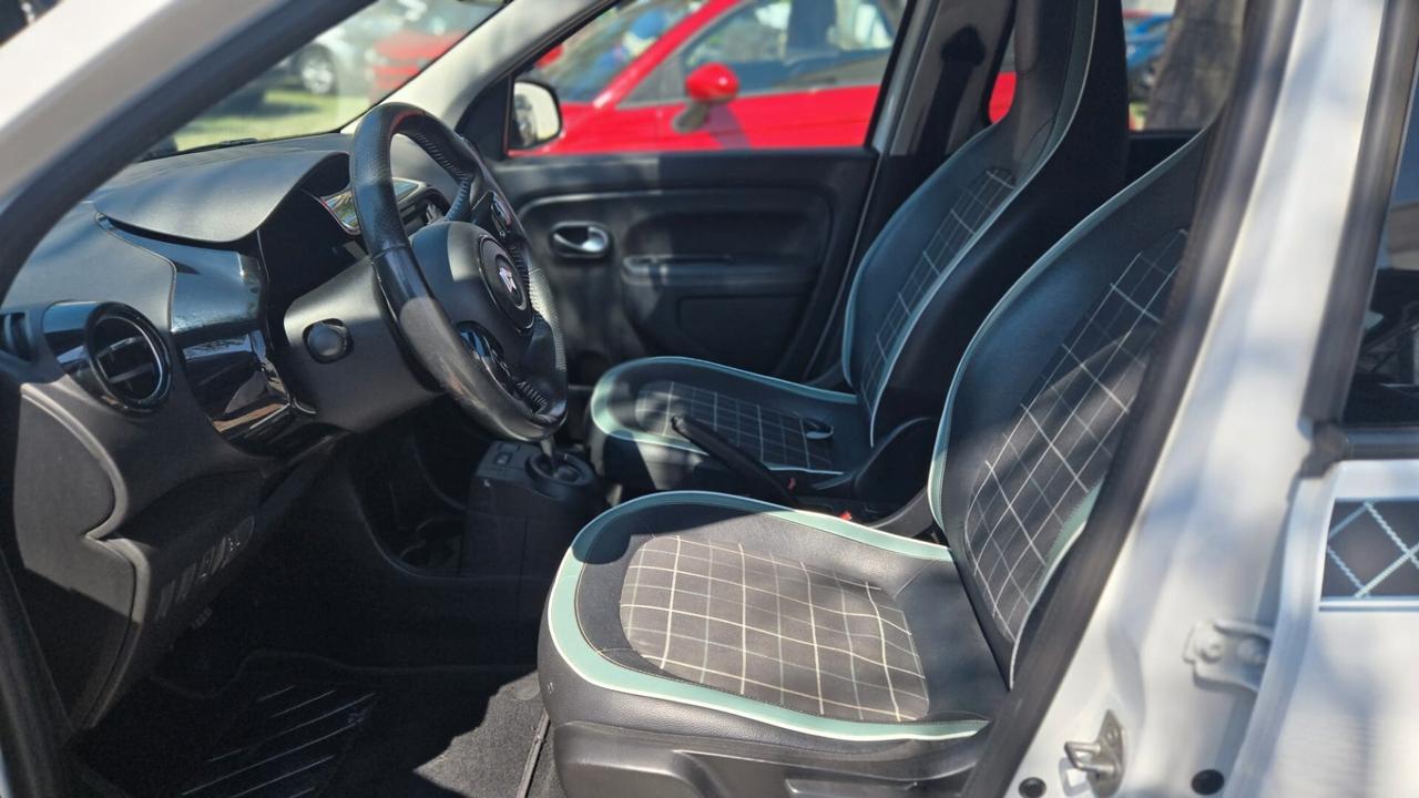 Renault Twingo 0.9 tce La Parisienne 90cv edc Uff Italy Clima USB