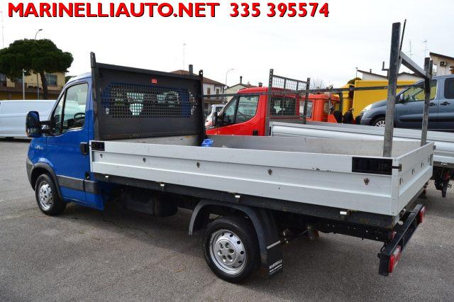 IVECO Daily 2.3 115CV CASSONE FISSO 142000 KM