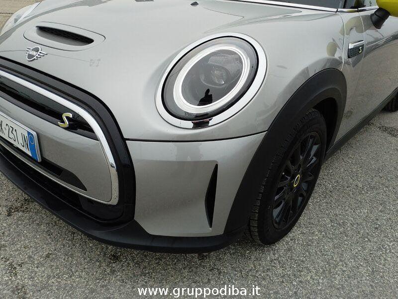 MINI Mini Full Electric Mini F56 2021 Full Electric Mini 3p Cooper SE Classic auto