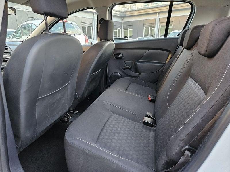 Dacia Sandero 1.2 75cv
