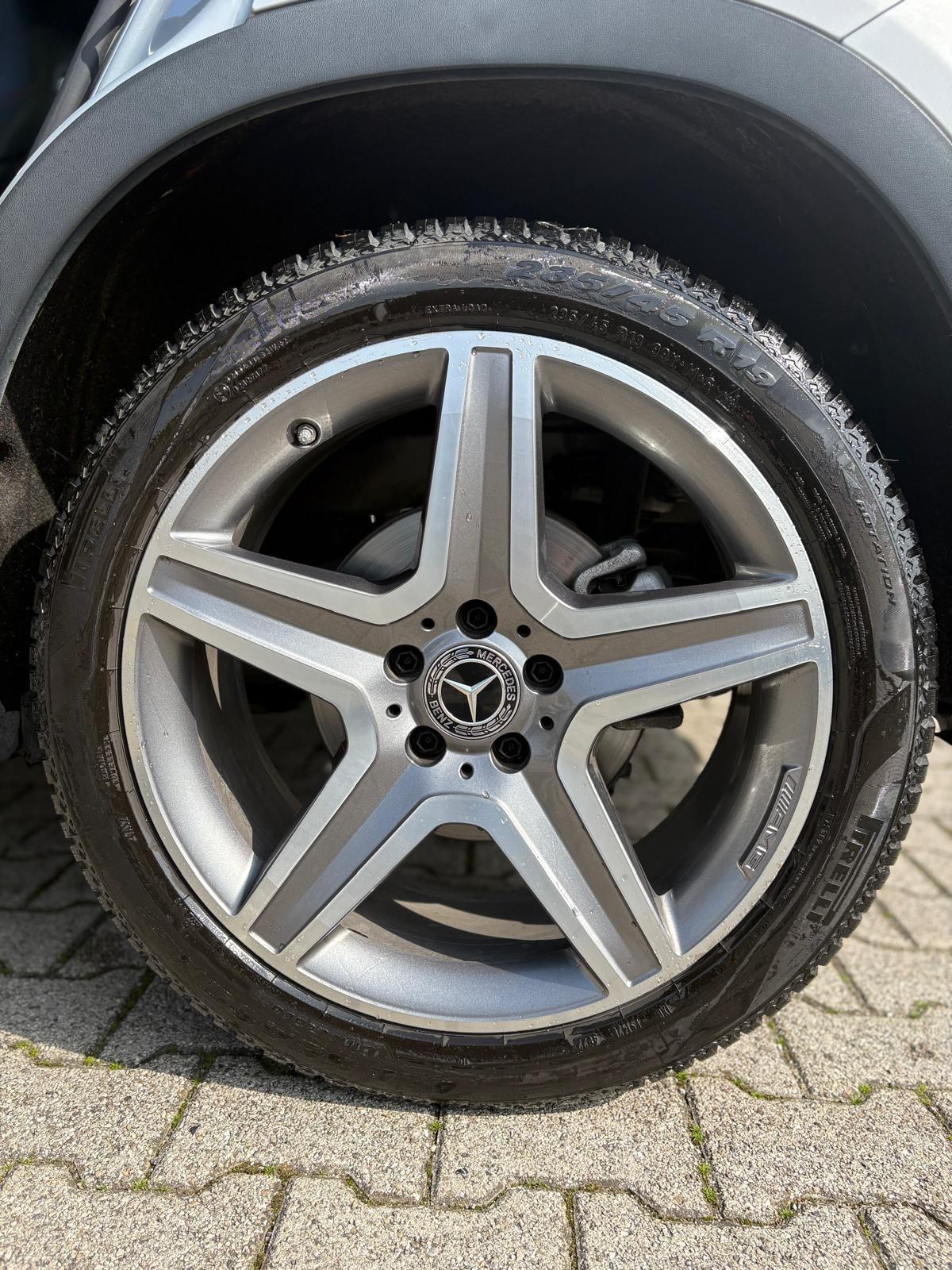 Mercedes-benz GLA 200 d Automatic Premium