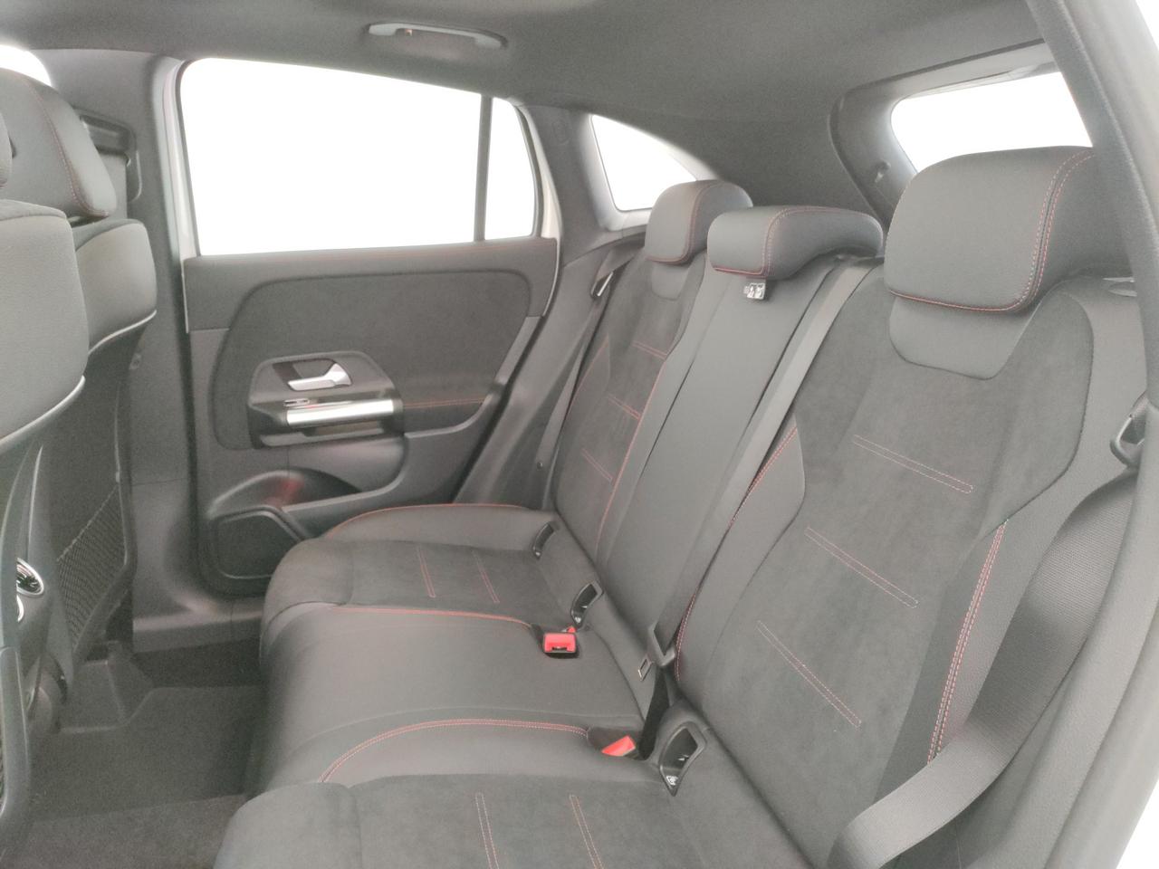Mercedes-Benz GLA 200 d