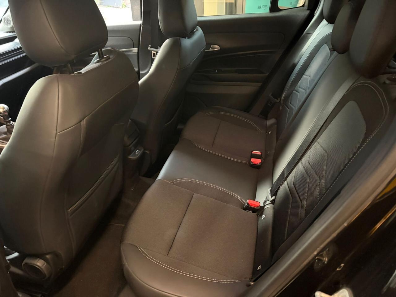 Jeep Avenger 1.2 Turbo 100 CV Altitude