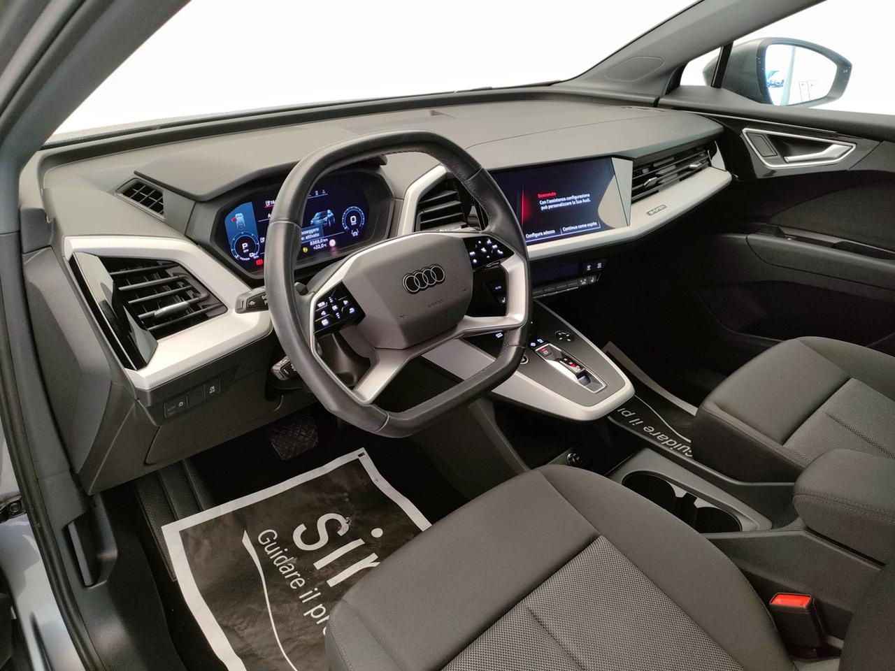 AUDI Q4 Sportback e-tron - Q4 Sportback e-tron 40 S line edition