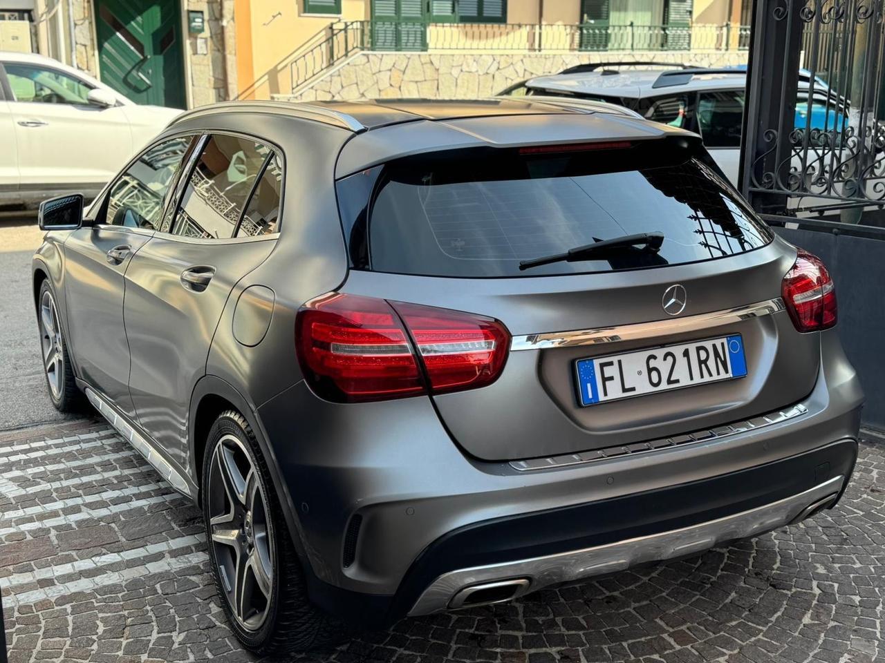 Mercedes-benz GLA 200 d Automatic Premium