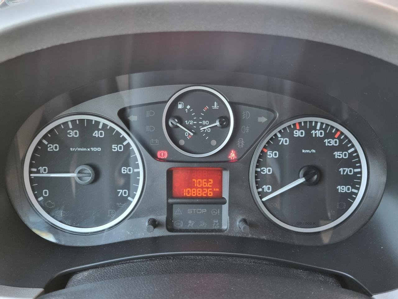 Peugeot Partner Tepee 1.6 HDi 92CV Outdoor