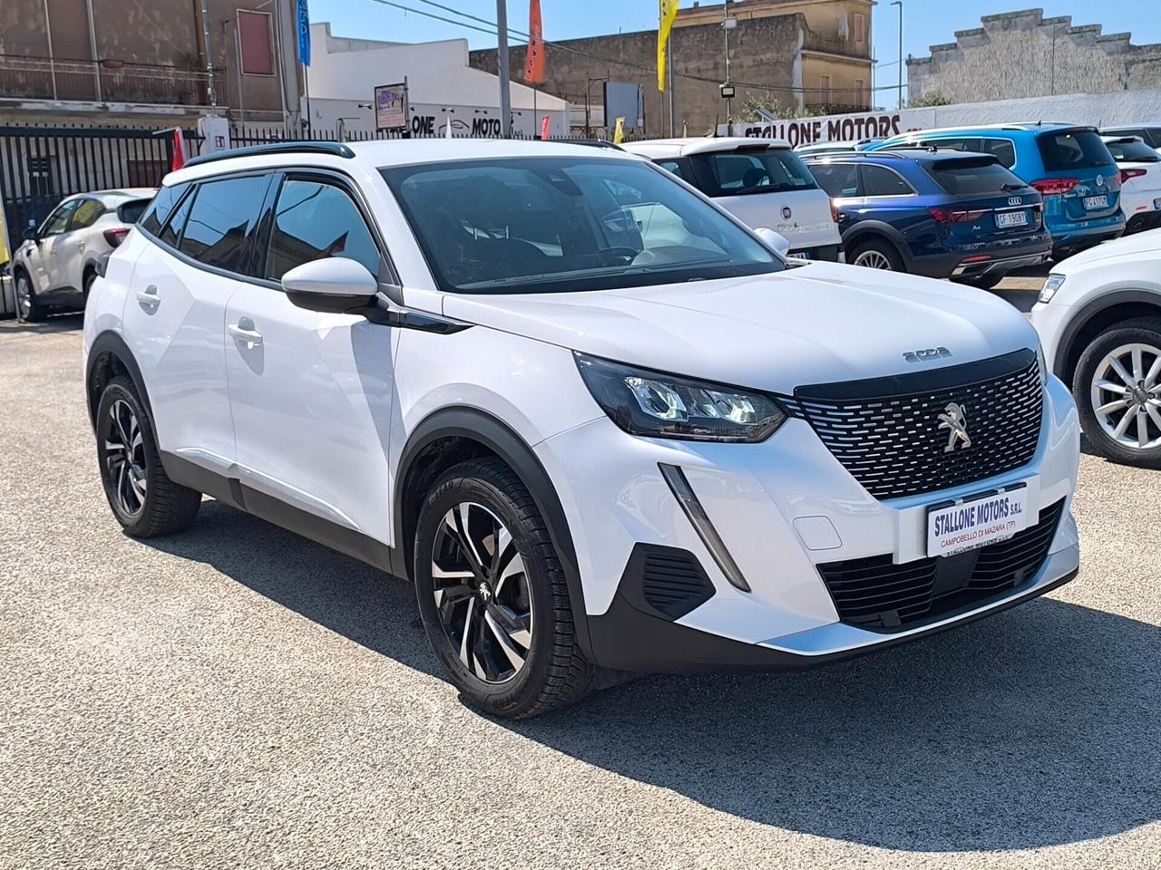 Peugeot 2008 BlueHDi 100 S&S Allure Navi Pack 2020