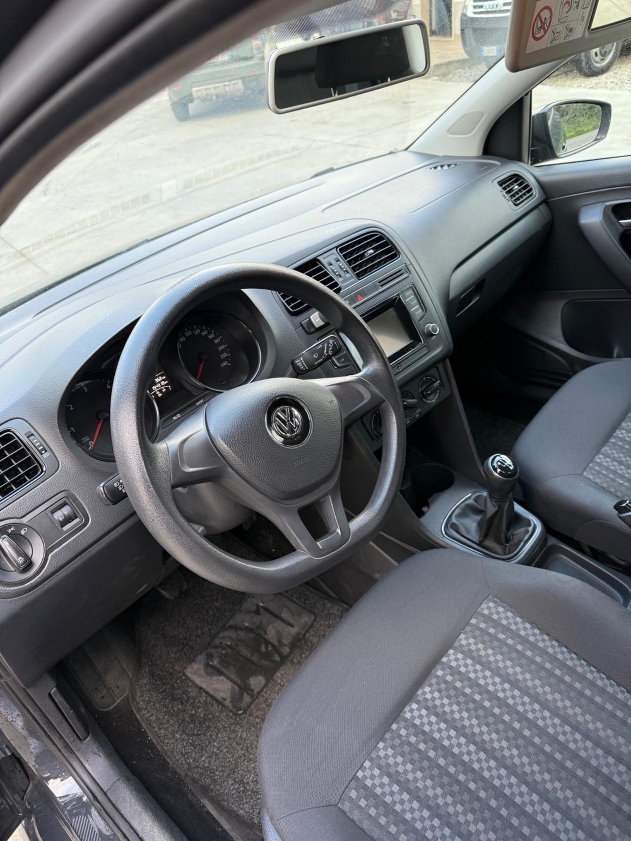 Volkswagen Polo 1.4 TDI 5p Business