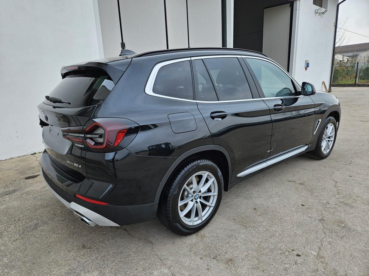 BMW X3 xdrive30d mhev 48V 286cv auto FURTO