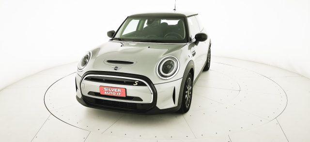 MINI Cooper SE Essential