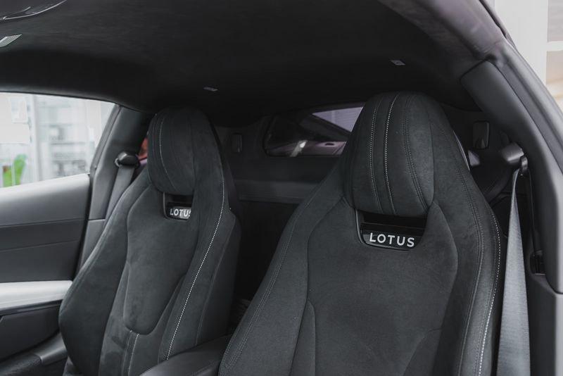 Lotus Emira Emira V6