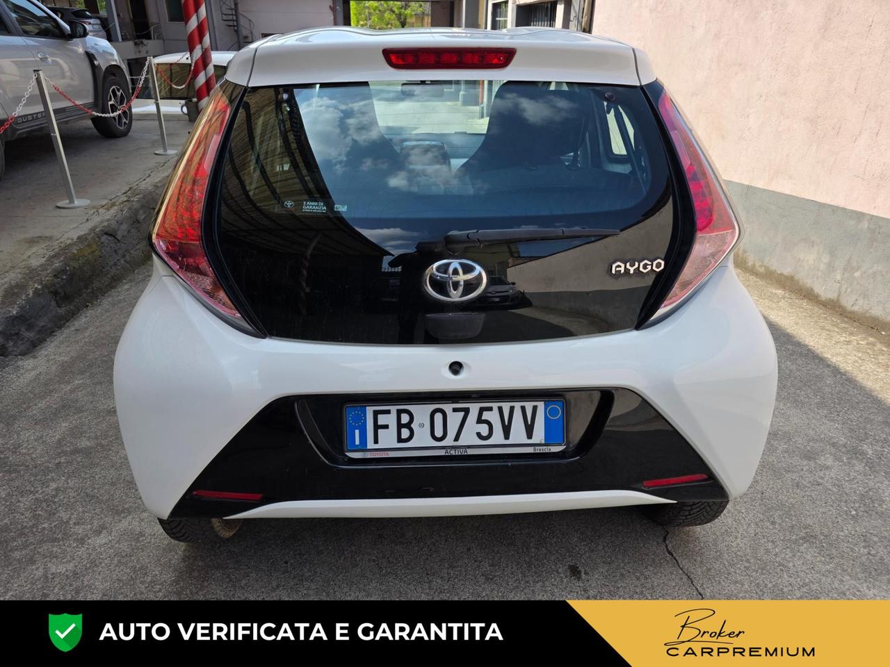 Toyota Aygo Aygo 5p 1.0 x-cool m-mt my15