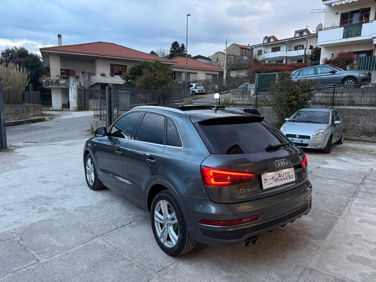 Audi Q3 2.0Tdi 150CV Quatto S-Line S-Tronic Tetto