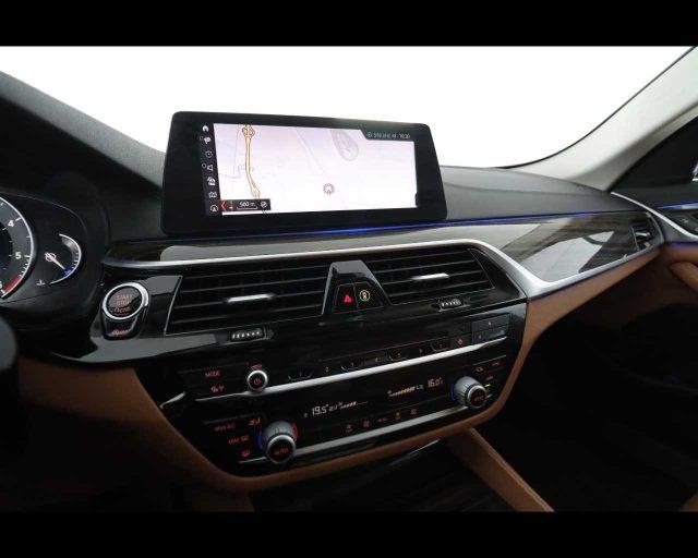 BMW 520 d xDrive Luxury