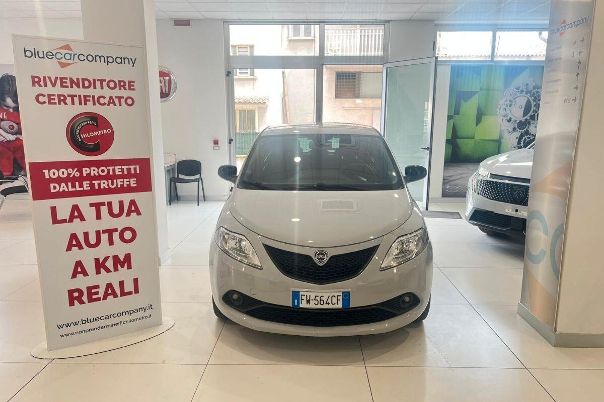 Lancia Ypsilon 1.2 69 CV 5 porte GPL Ecochic Gold