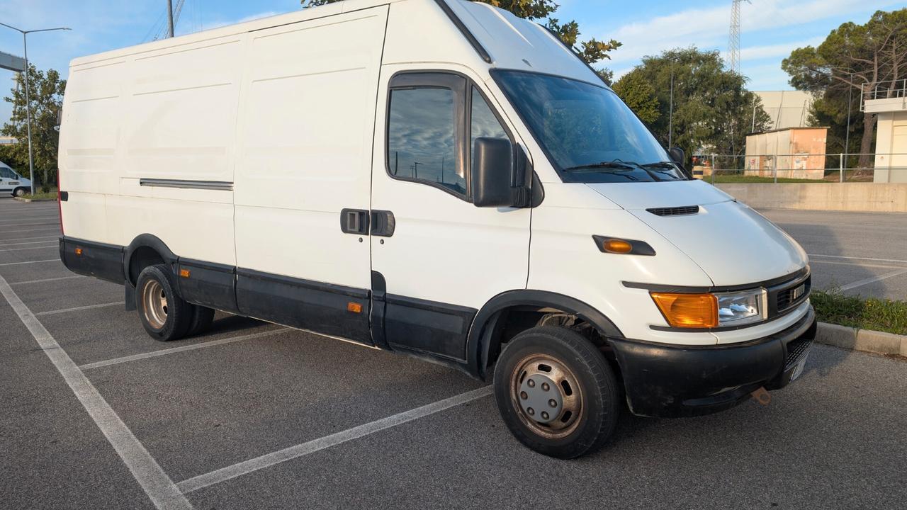 Iveco Daily 2.8 patente B