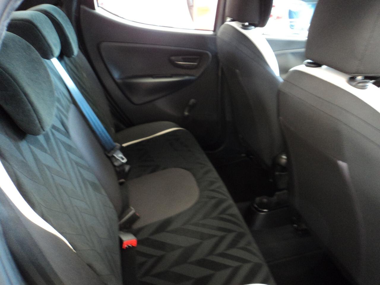 Lancia Ypsilon 1.2 69 CV 5 porte GPL Ecochic Gold