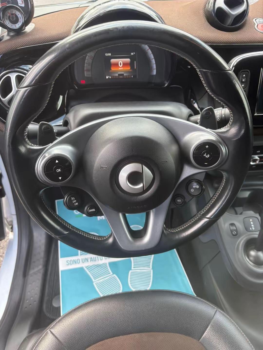 Smart ForTwo 90 0.9 T twinamic cabrio BRABUS Style