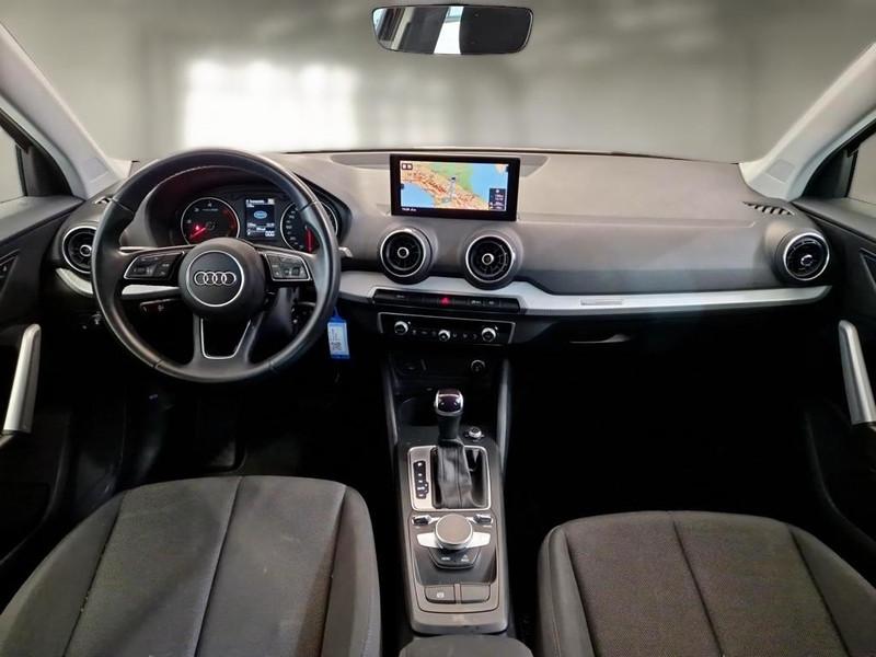 AUDI Q2 2.0 30 TDI BUSINESS S TRONIC SUV