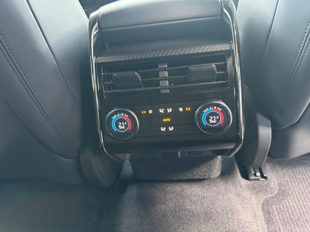 Land Rover Range Sport 4.4 V8 635 CV SV Edition Two