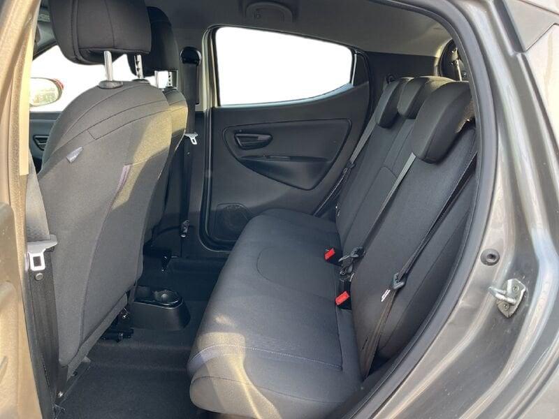 Lancia Ypsilon III 2015 1.0 hybrid Gold s&s 70cv