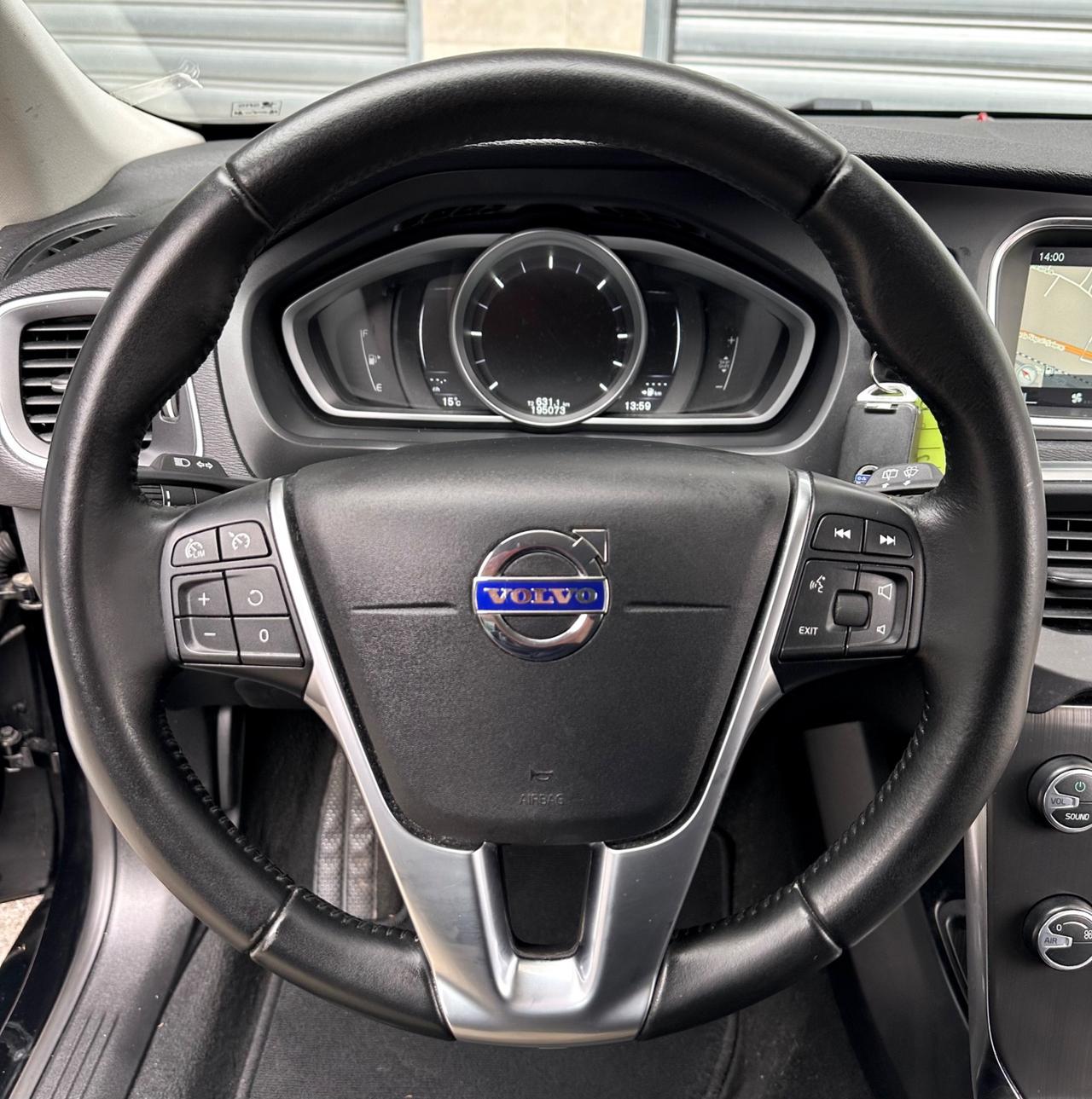 Volvo V40 D2 ‘eco’ Momentum 2.0 diesel 120cv