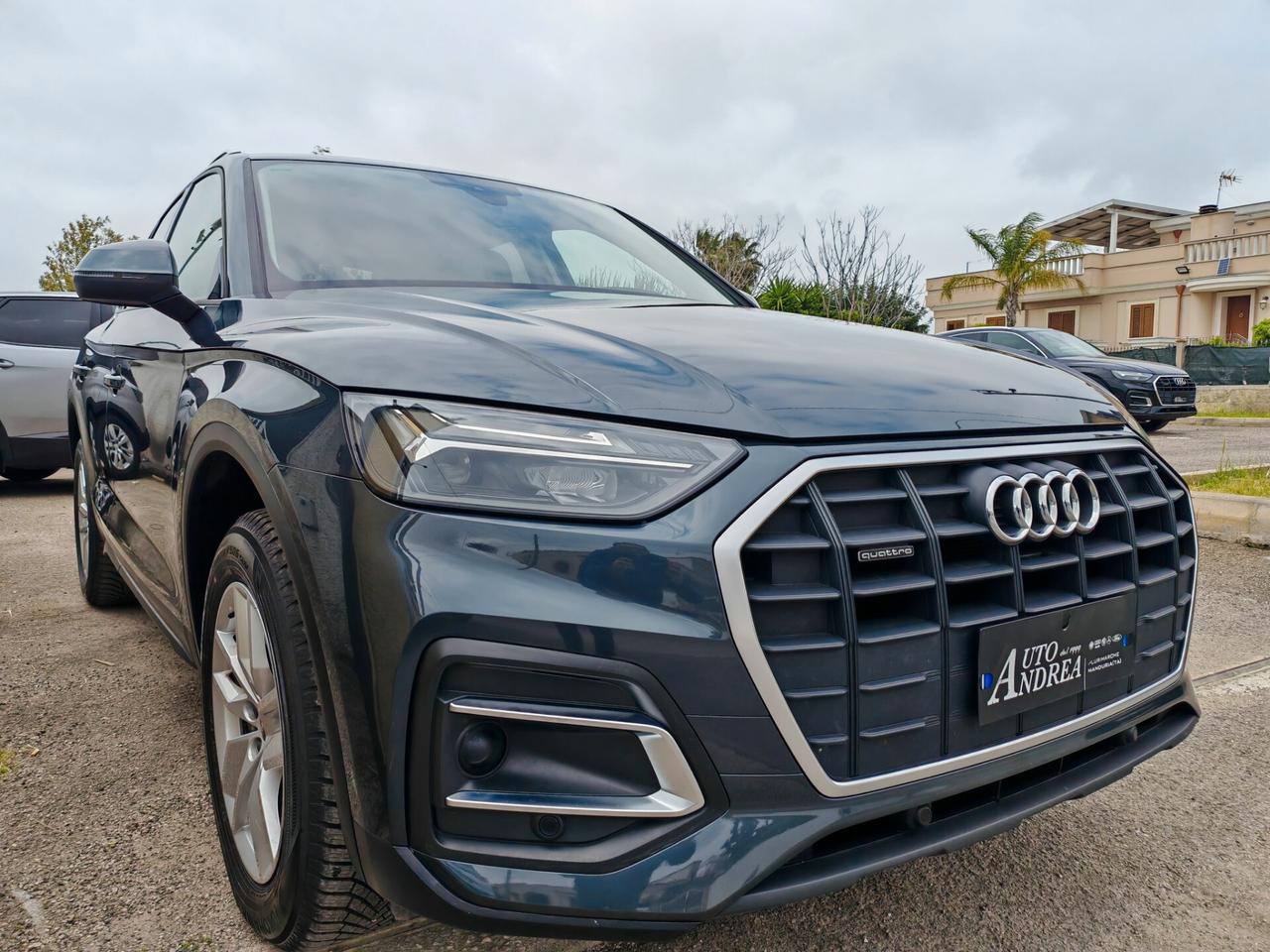 Audi Q5 2.0TDI ibrida full optional 2022