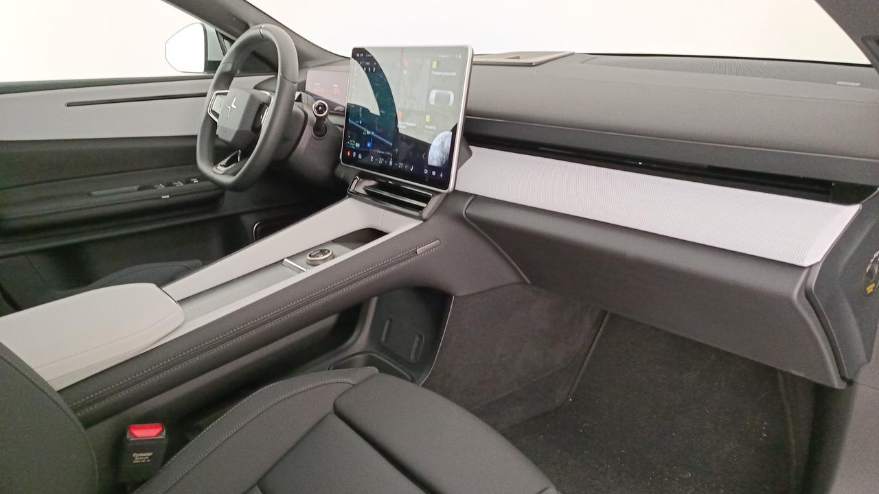 POLESTAR Polestar 4 Dual Motor