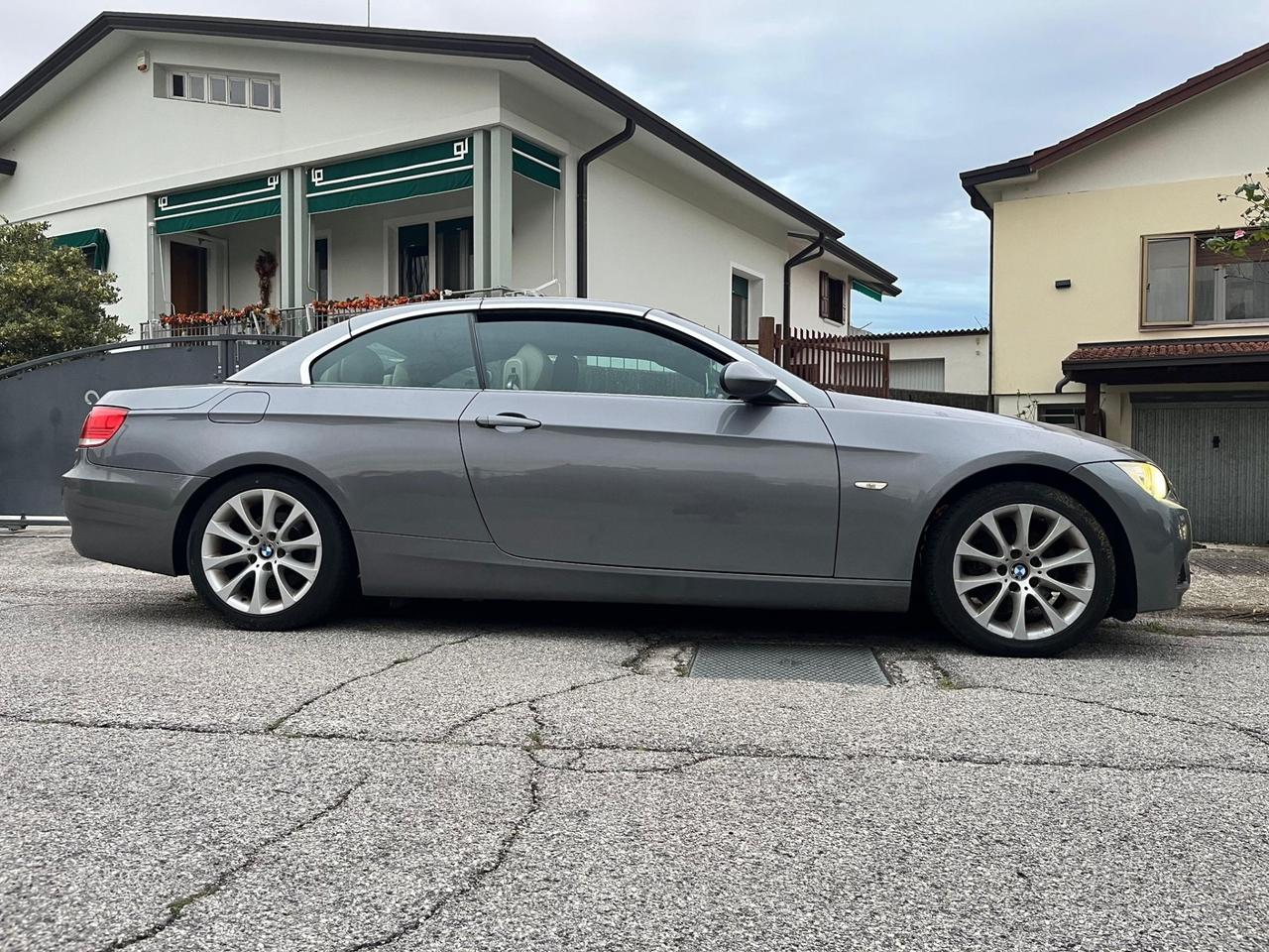 Bmw 320 320i cat Cabrio Futura