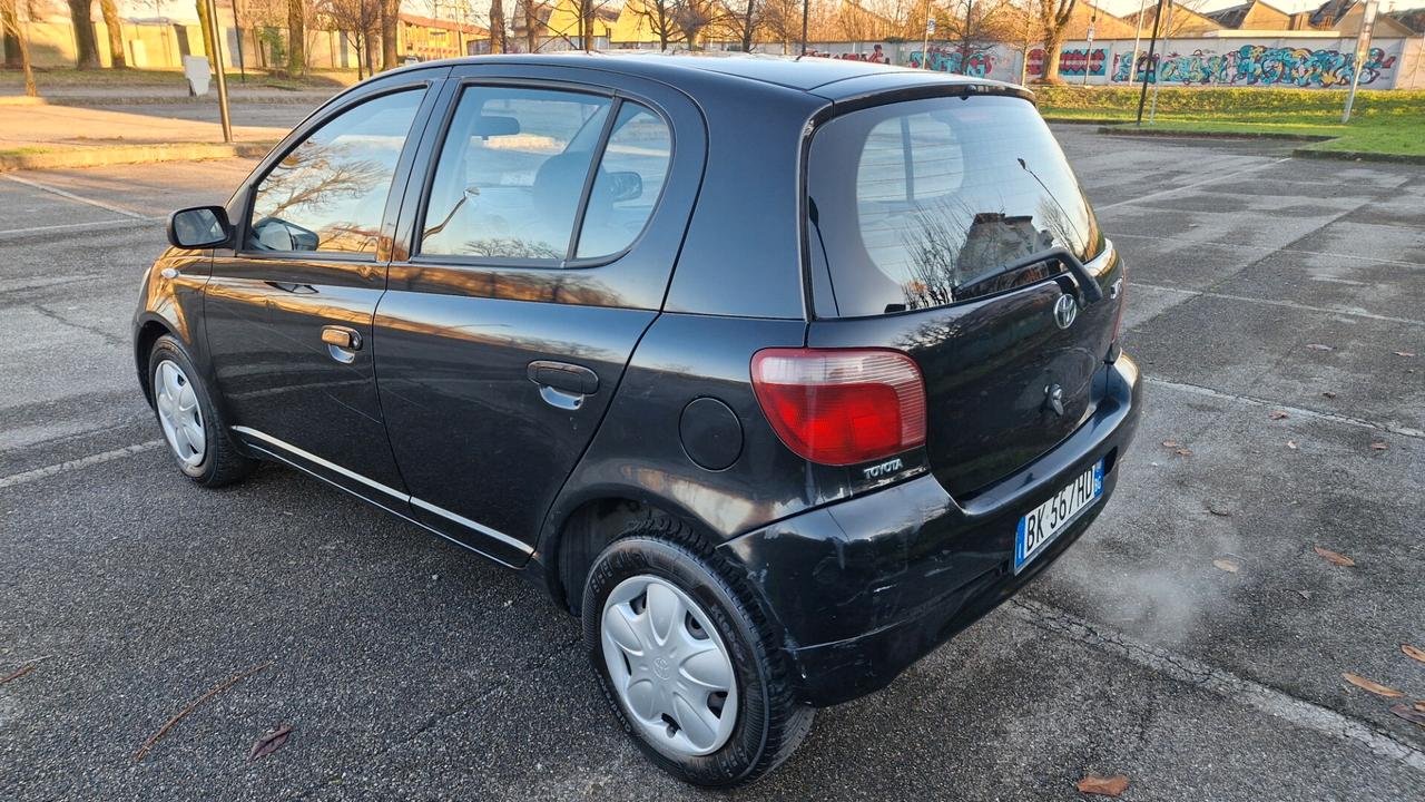 Toyota Yaris Sol *Neopatentati *
