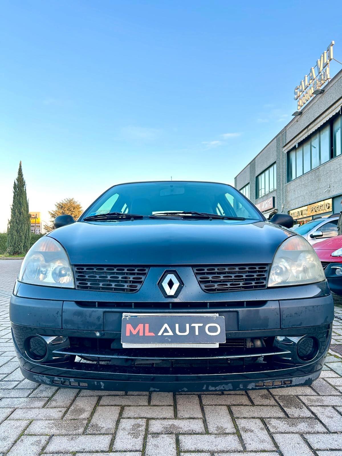 Renault Clio 1.4 16V 5 porte Confort - ok neopatentato