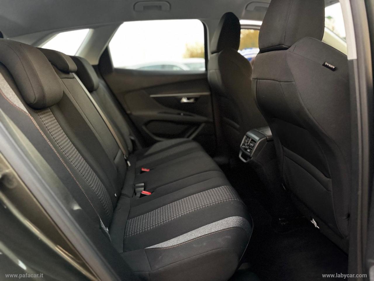 PEUGEOT 3008 BlueHDi 130 S&S EAT8 Allure