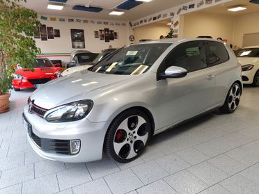 Volkswagen Golf GTI 2.0 TSI MANUALE