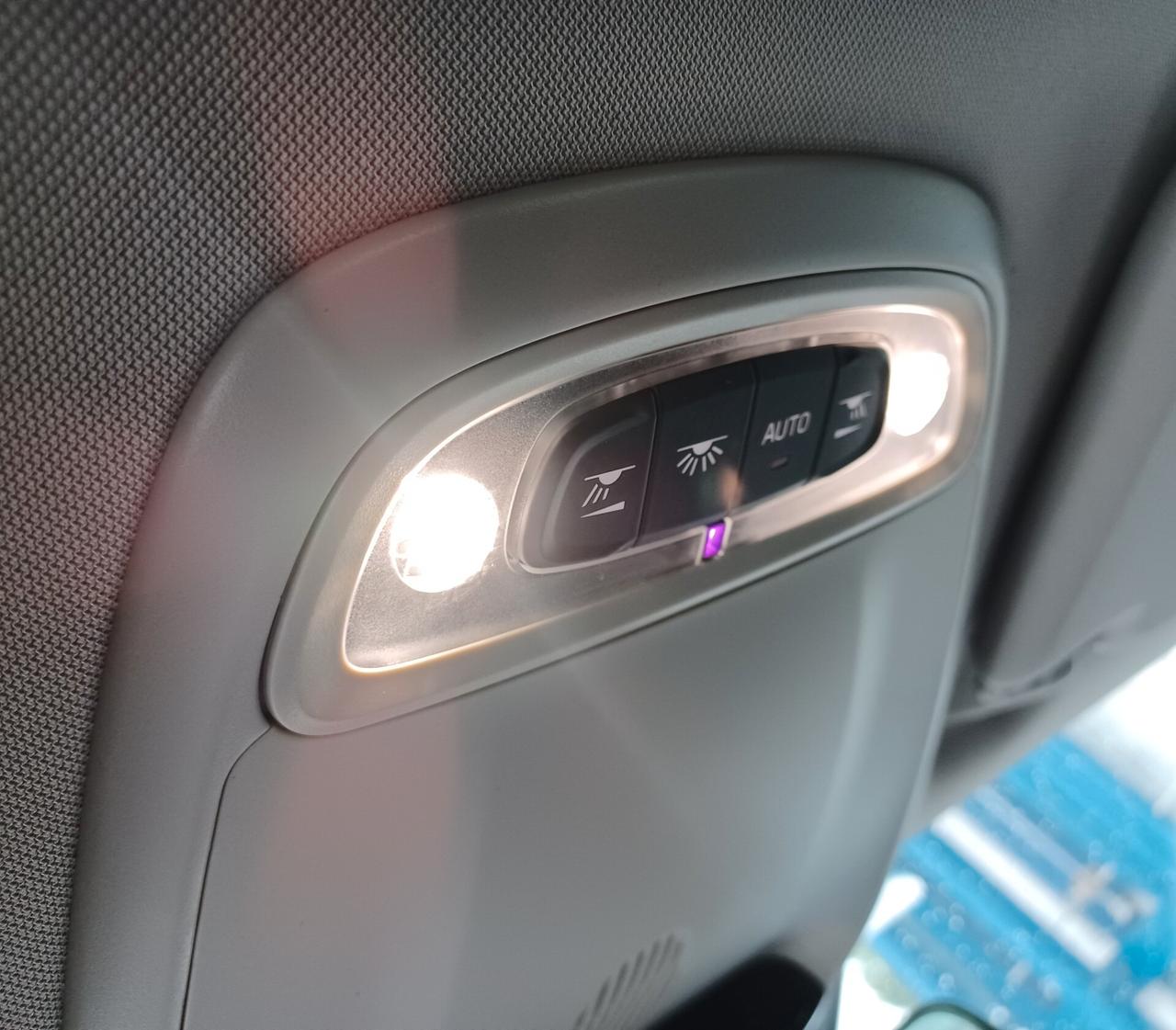 Volvo V40 D3 Geartronic Momentum ANNO 2017