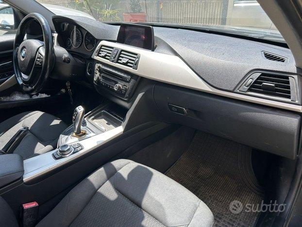 Bmw serie 3 318d Business Aut.