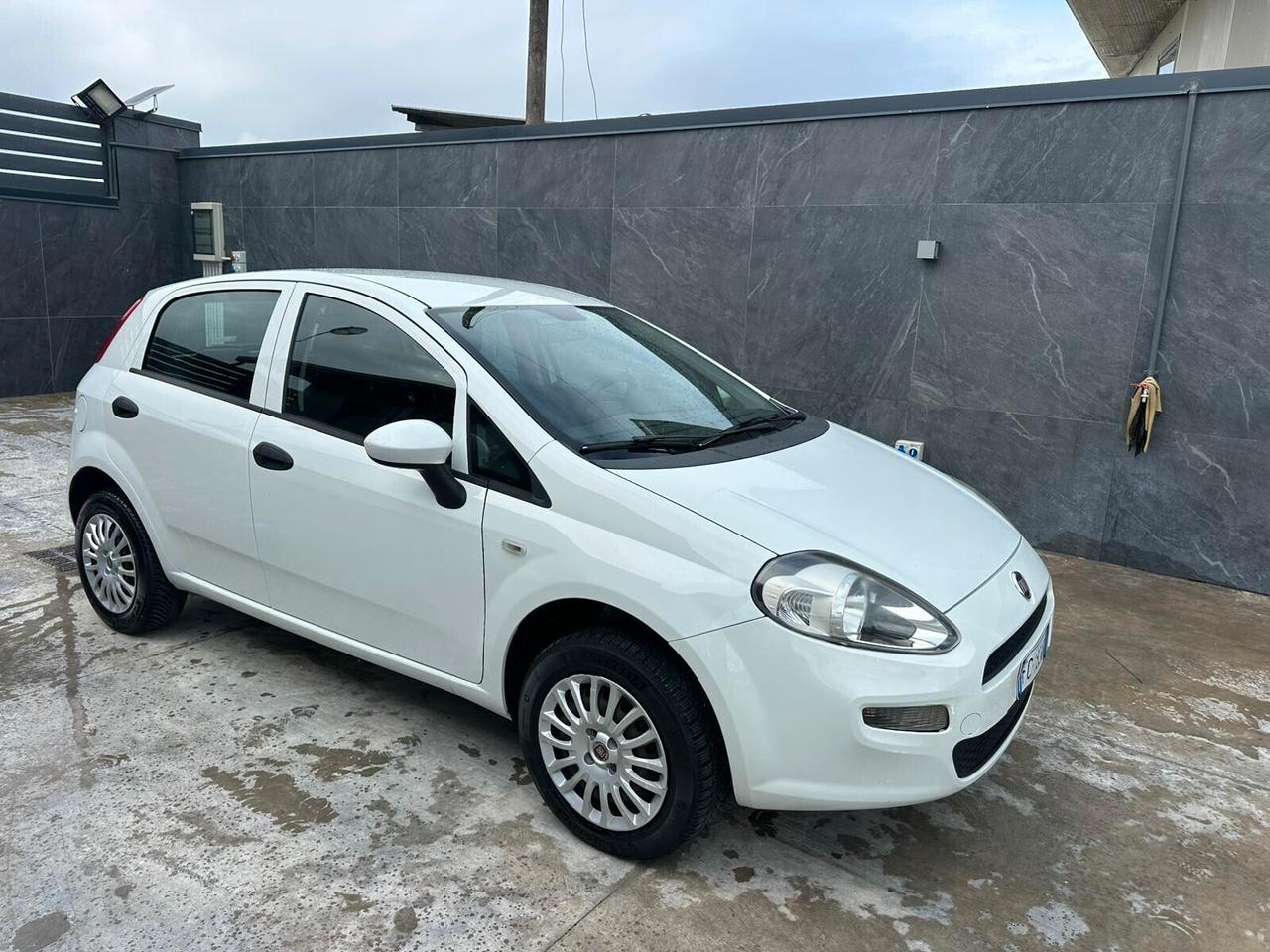 Fiat Punto 1.4 8V 5 porte Natural Power Lounge