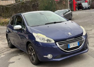 Peugeot 208 1.4 HDi 68 CV 3 porte Allure