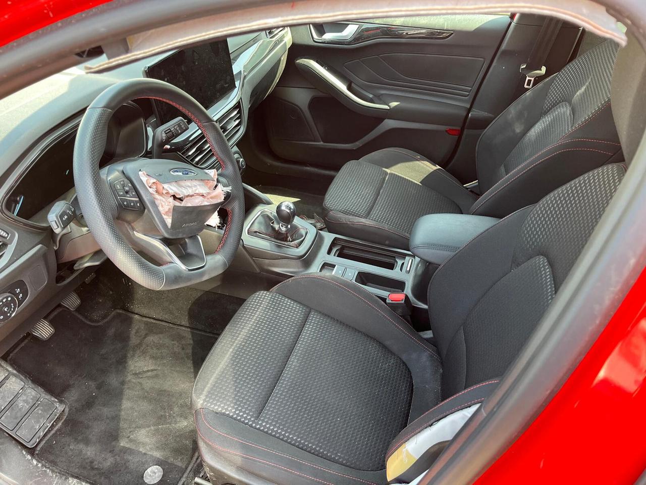 Ford Focus 1.0 EcoBoost Hybrid 155 CV 5p. ST-Line X