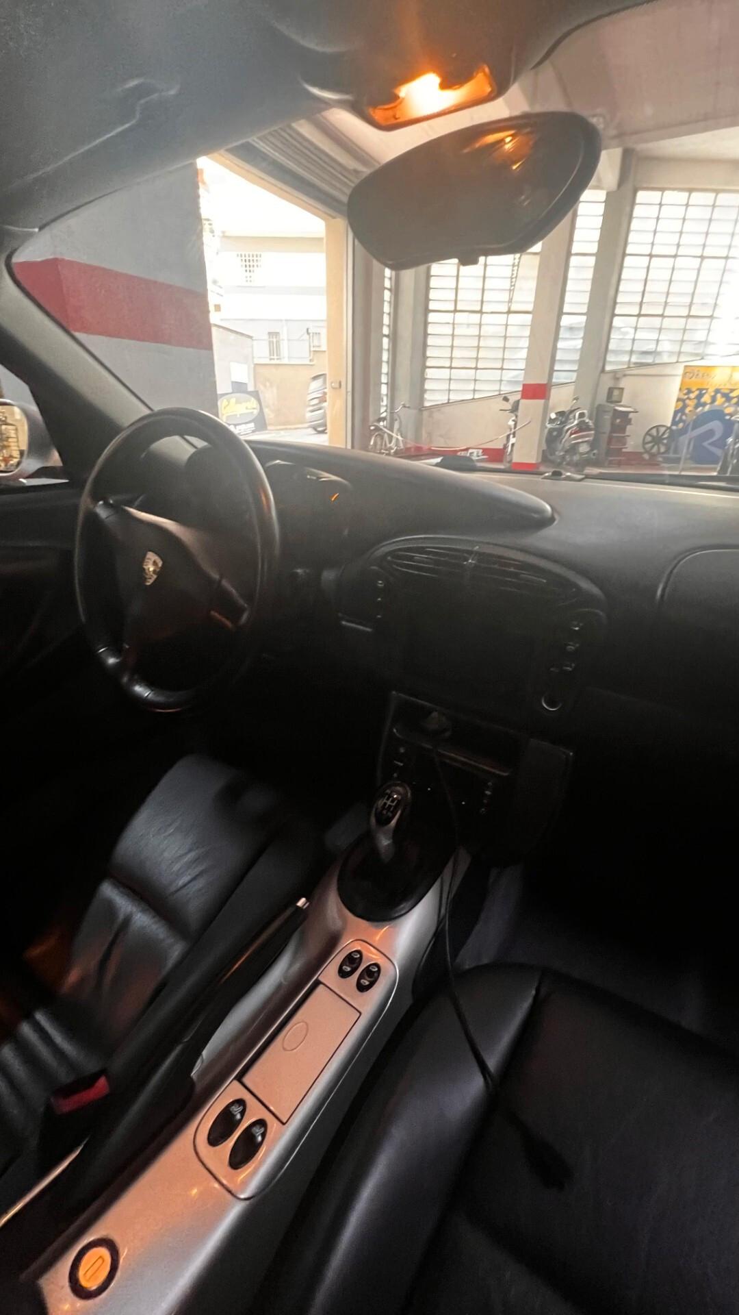 Porsche Boxster 2.7i 24V cat ASI