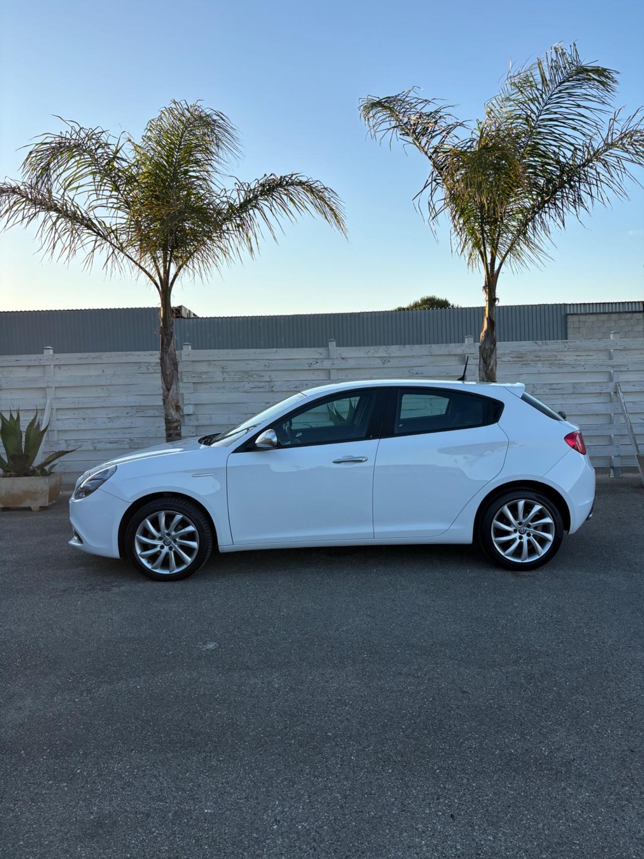 Alfa Romeo Giulietta 1.6 JTD zero lavori da fare