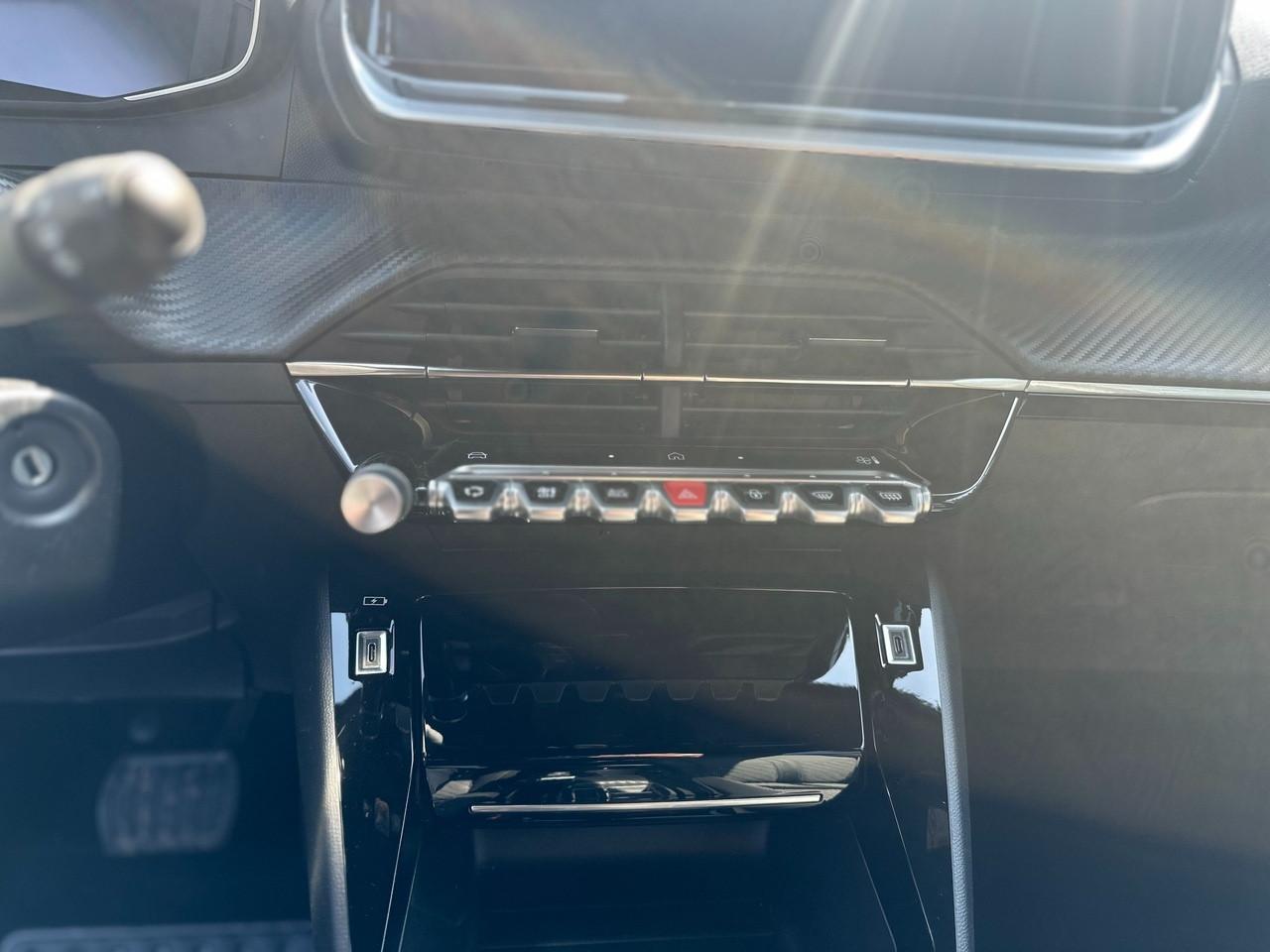 PEUGEOT 2008 II 2023 - 2008 1.2 puretech Allure s&s 130cv eat8