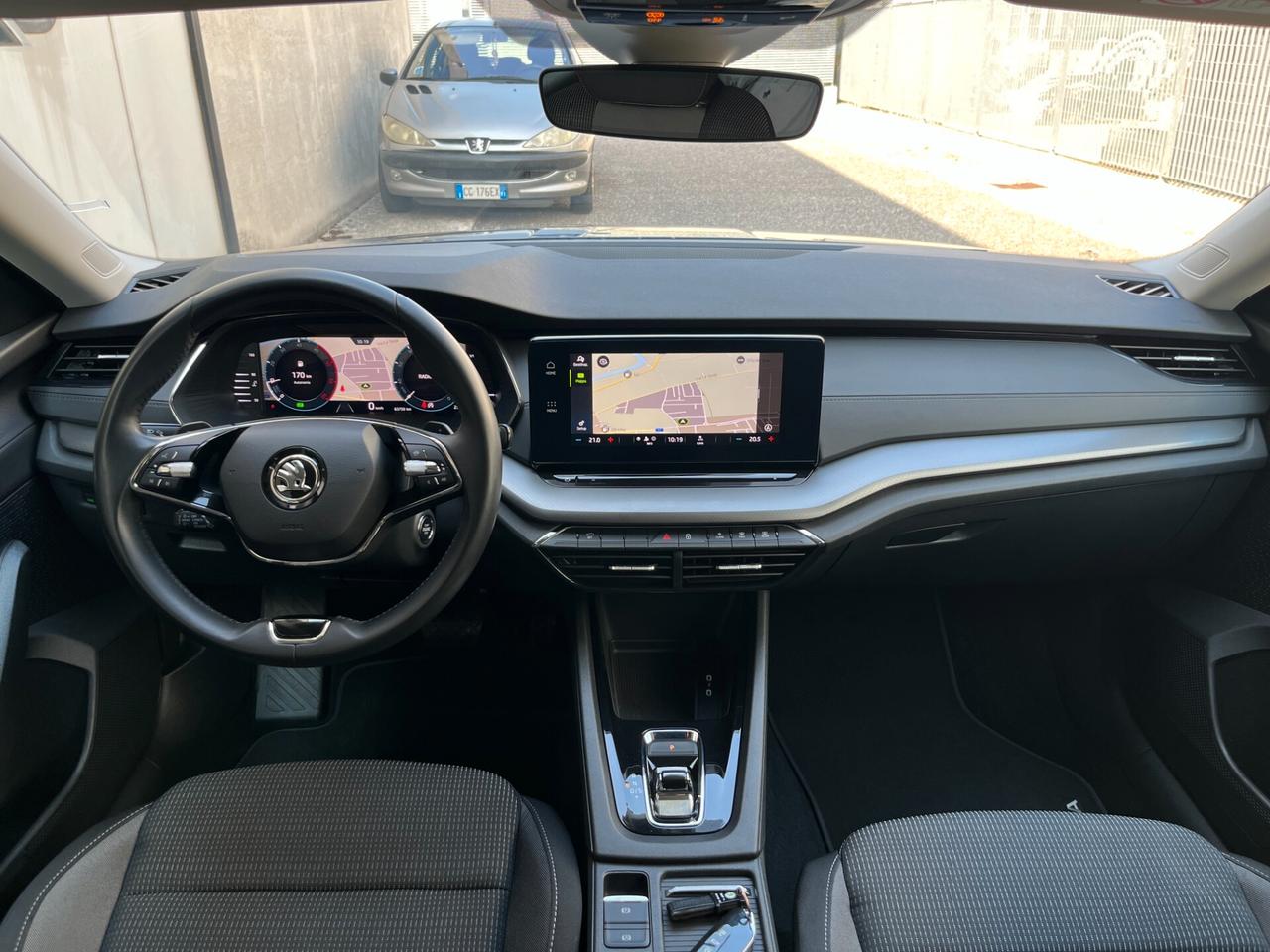 Skoda Octavia 2.0 TDI EVO SCR DSG Wagon 03/2023 KM 83430