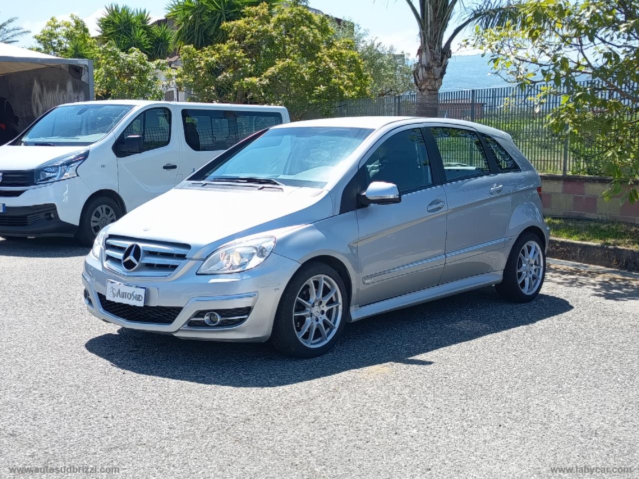 MERCEDES-BENZ B 200 CDI Premium