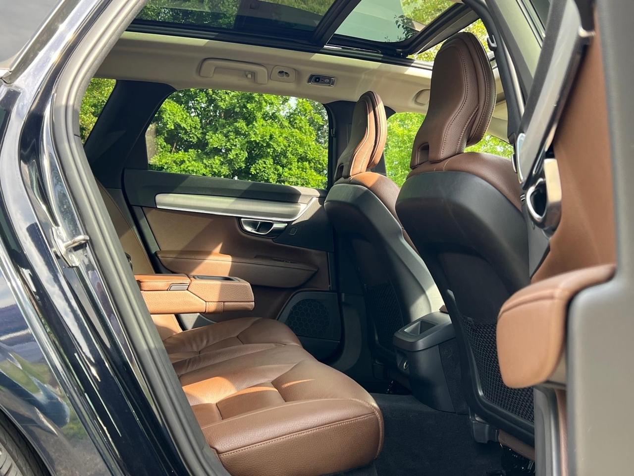 Volvo V90 D4 R-design